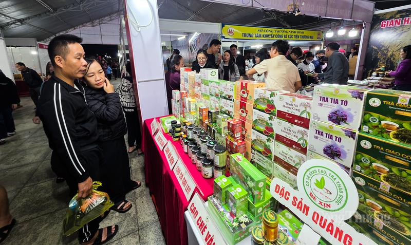 Sản phẩm của tỉnh Quảng Trị ‘cháy hàng’ tại Hội chợ Công Thương Bắc Trung Bộ - 5