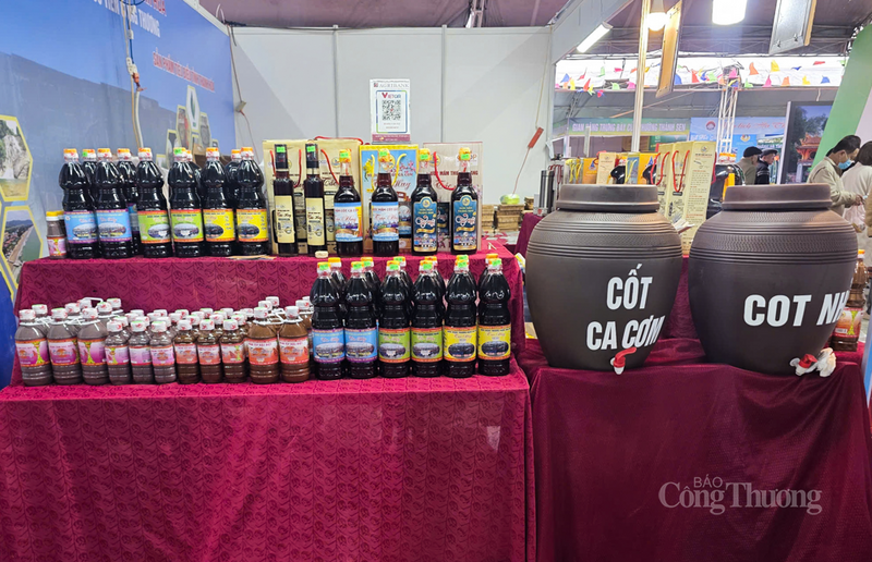 Thanh Hóa: Doanh thu ấn tượng, sản phẩm đặc trưng hút khách tại hội chợ lớn - 4