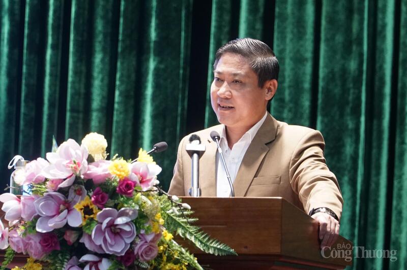 Phó Chủ tịch UBND TP. Đà Nẵng Phan Thái Bình cho biết, mặc dù chịu ảnh hưởng của thiên tai, thành phố vẫn quyết tâm và về đích sớm Chiến dịch làm giàu, làm sạch cơ sở dữ liệu đất đai