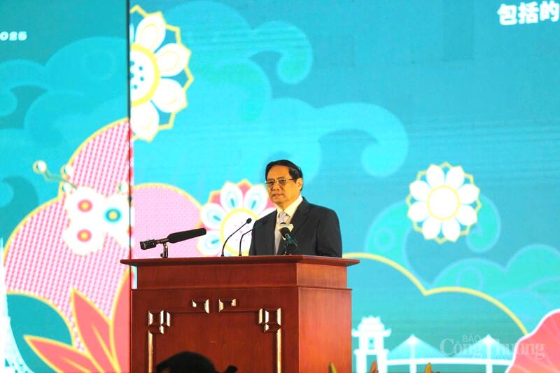 Thủ tướng Phạm Minh Chính phát biểu tại sự kiện.