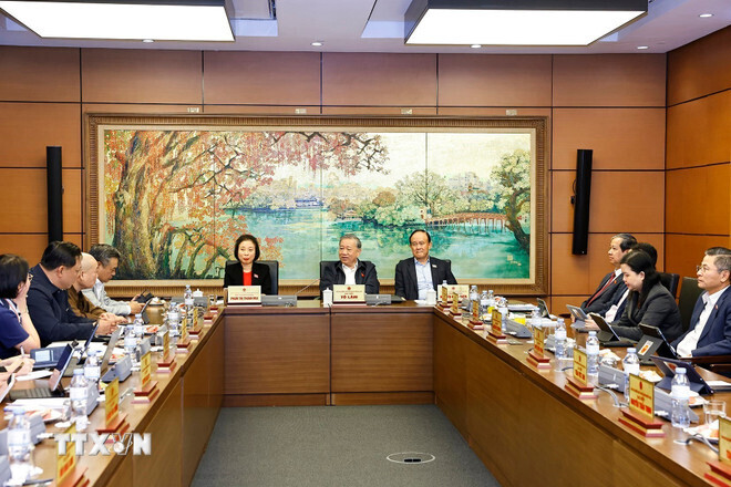 Quang cảnh phiên thảo luận. Ảnh: TTXVN.