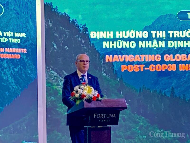 Ngài Jim Nickel, Đại sứ Canada tại Việt Nam