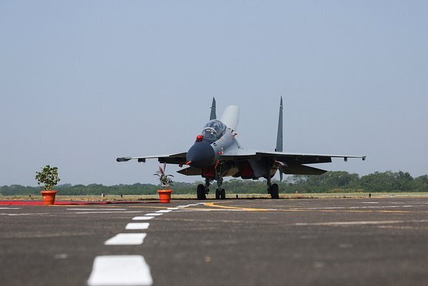Máy bay chiến đấu Su-30MKI. Ảnh: Lenta