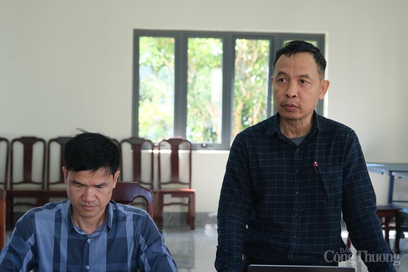 Ông Nguyễn Minh Thắng, Phó trưởng Ban Kỹ thuật an toàn Tập đoàn Điện lực Việt Nam phát biểu ý kiến tại buổi làm việc. Ảnh: Lê Sơn