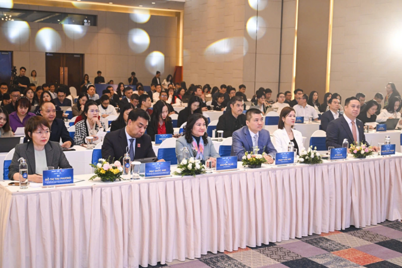 Các đại biểu dự hội thảo. Ảnh: Hải Long