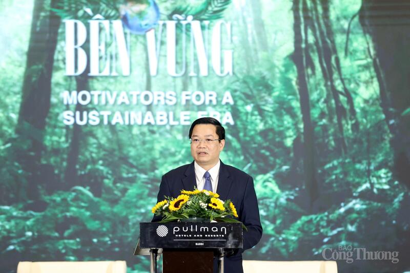 Thứ trưởng Bộ Tài chính Nguyễn Đức Tâm phát biểu tại sự kiện. Ảnh: NH