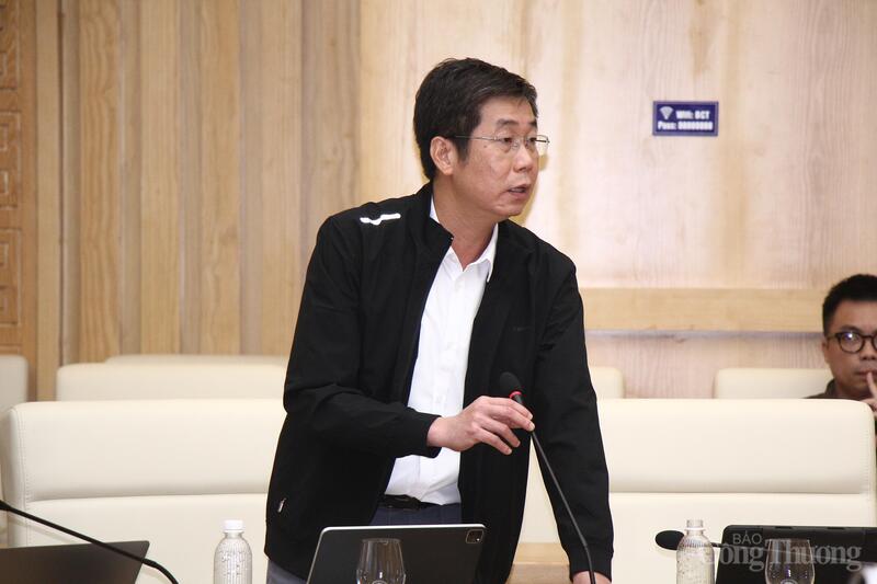 Các đại biểu tập trung thảo luận, thống nhất những vấn đề kỹ thuật quan trọng về thị trường điện cạnh tranh.