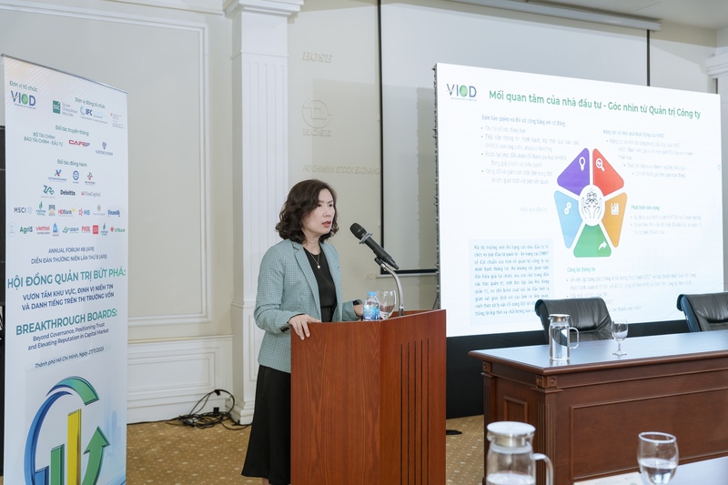 นางสาวเหงียน โห่ย ทู ผู้อำนวยการทั่วไปฝ่ายหลักทรัพย์ บริษัทจัดการกองทุนวีนาแคปิตอล