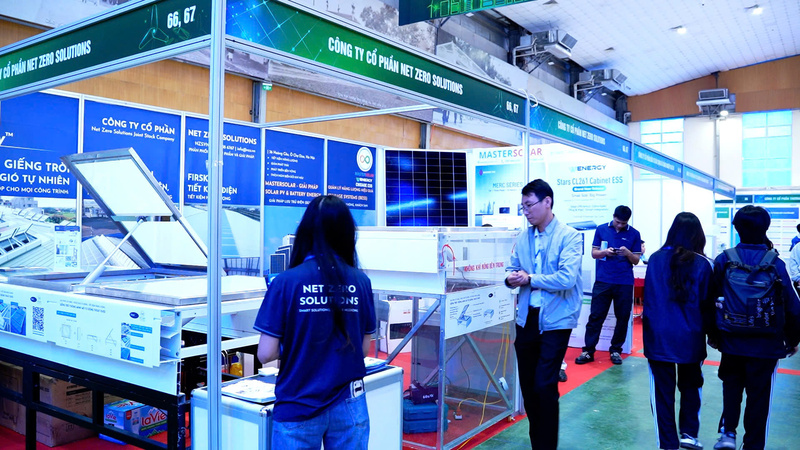 Không gian triển lãm năm nay được thiết kế theo hướng hiện đại, tăng trải nghiệm trực quan.