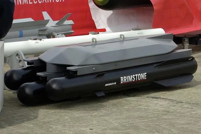 Ο συνδυασμός της σύγχρονης τεχνολογίας καθοδήγησης και της έξυπνης επιλογής στόχου καθιστά το Brimstone ένα όπλο που πραγματοποιεί χτυπήματα χωρίς προειδοποίηση. Φωτογραφία: Στρατός