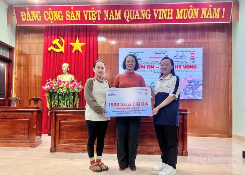 Dary jsou vřelým povzbuzením a pomáhají lidem rychle se zotavit z následků přírodních katastrof.