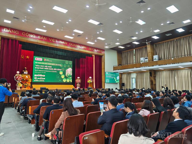 การประชุมเคมีแห่งชาติครั้งที่ 9 จัดขึ้นเมื่อวันที่ 29 พฤศจิกายน ภาพ: NH