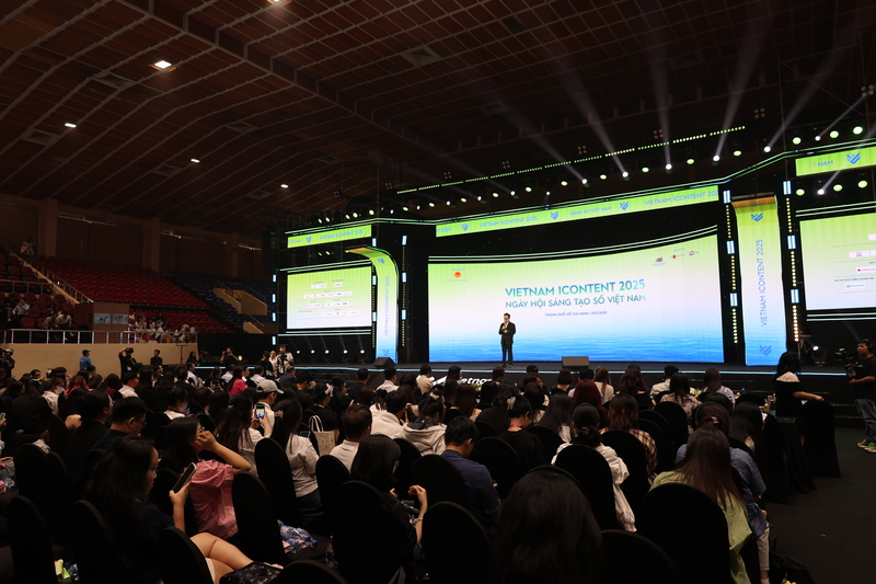 Quang cảnh diễn đàn. Ảnh: Hoàng Chiến.