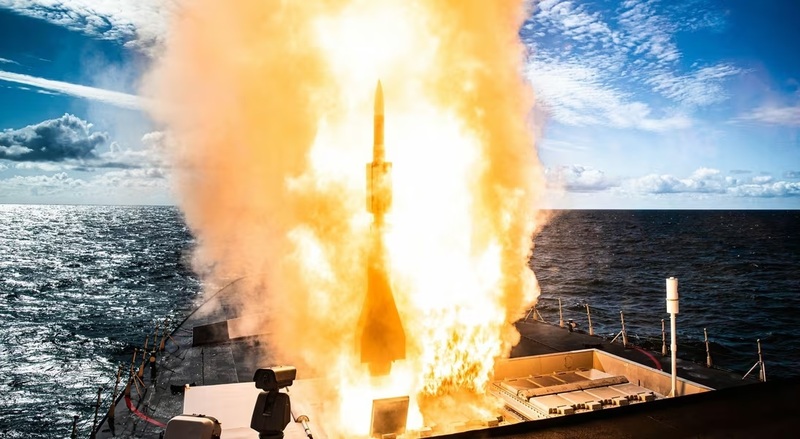 แอสเตอร์ถือเป็นเครื่องบินพิสัยไกลของเครือข่ายป้องกันภัยทางอากาศของยุโรป ด้วยความสามารถในการควบคุมและพลังสกัดกั้นอันโดดเด่น ทำให้เป้าหมายหลบหนีได้ยาก ภาพ: Army Recognition