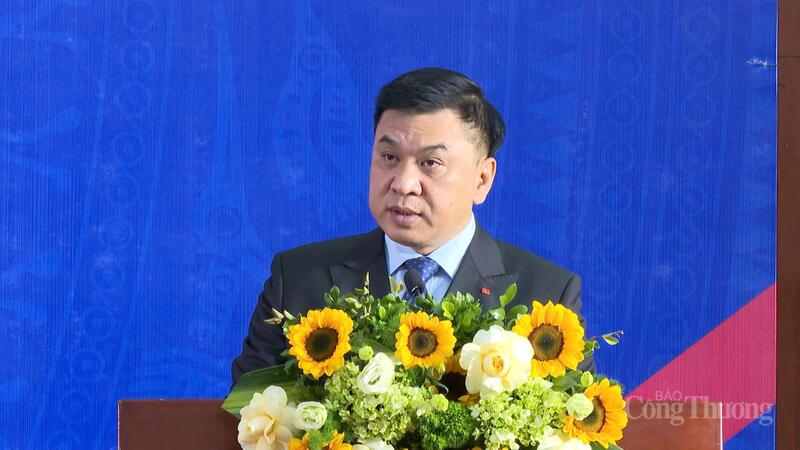 Ông Lê Hoàng Tài - Phó Cục trưởng Cục Xúc tiến thương mại (Bộ Công Thương). Ảnh: Phạm Giang.