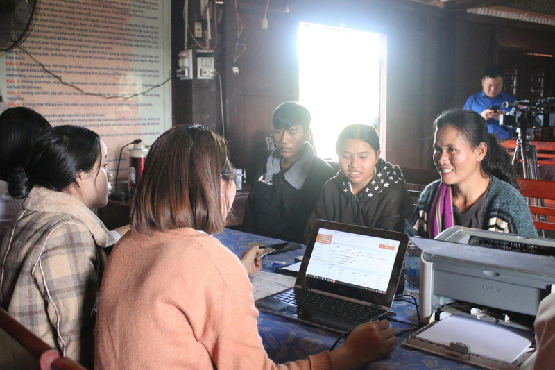 Tiếp nhận hồ sơ lưu động đã giúp cho việc giải quyết thủ tục hành chính của xã Ya Ly được tăng cao rõ rệt