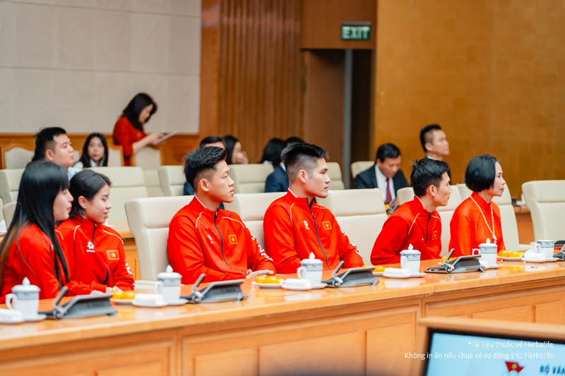 Các vận động viên tham dự Lễ xuất quân tại Văn phòng Chính phủ (Ảnh: Herbalife Việt Nam)