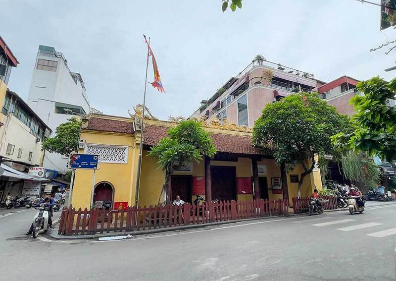 Đền Bạch Mã - trấn Đông kinh thành Thăng Long - một điểm đến của hành trình du lịch di sản Hà Nội.