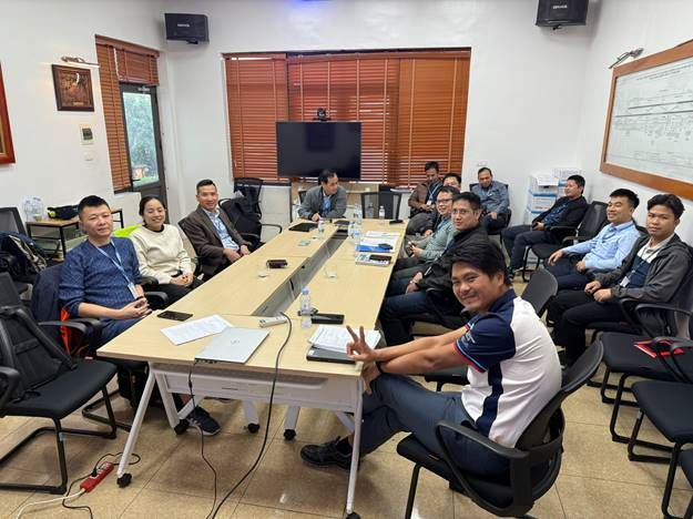 Buổi họp kết luận của đánh giá viên PTT tại Chi nhánh tại Nội Bài cùng với đại diện lãnh đạo Công ty