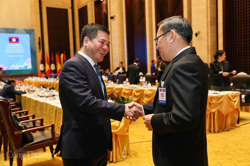 Chùm ảnh: Kỳ họp lần thứ 48 Ủy ban liên Chính phủ Việt Nam - Lào - 11