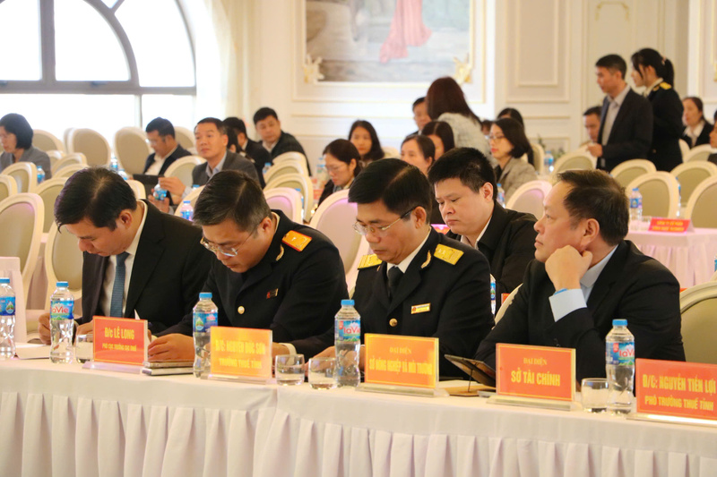 Các đại biểu tham dự Hội nghị tuyên dương người nộp thuế tiêu biểu năm 2024 tỉnh Hưng Yên