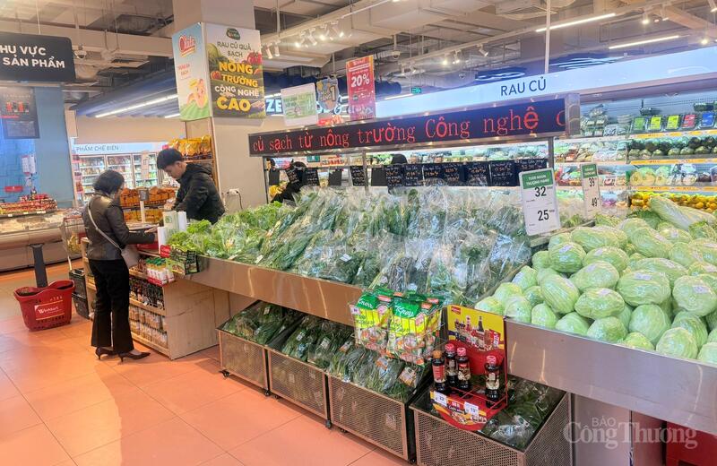 WinEco, sauberes Gemüse, das den VietGAP-, GlobalG.A.P.- und Bio-Standards im WinMart-Supermarktsystem entspricht.