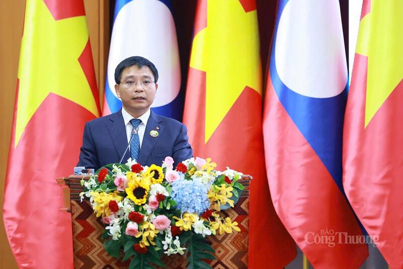 Bộ trưởng Bộ Tài chính Việt Nam Nguyễn Văn Thắng - Chủ tịch Ủy ban hợp tác Việt Nam - Lào phát biểu đánh giá tình hình hợp tác đầu tư giữa hai nước và định hướng hợp tác năm 2026.