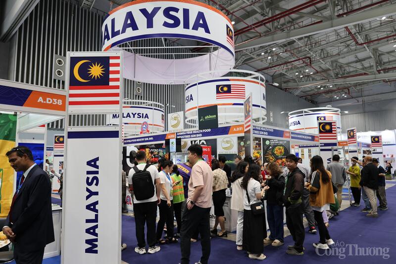 Khu gian hàng Quốc gia Malaysia tại triển lãm