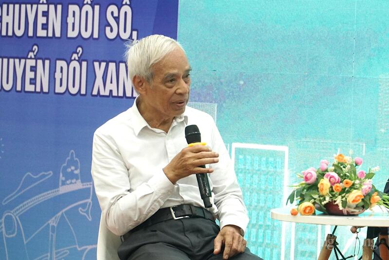 Enligt hantverksexperten Vu Hy Thieu kommer grön omställning att öka företagens anseende hos kunder och samhället, och därigenom öka produktkonsumtionen.