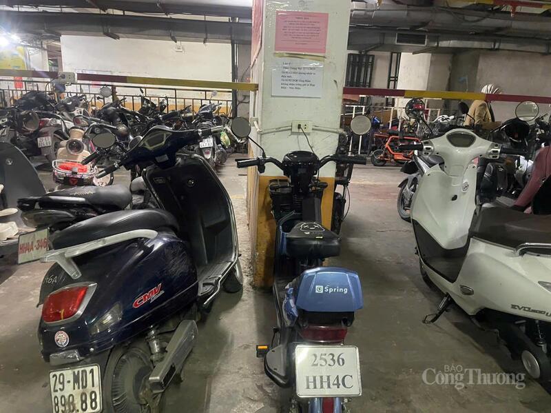 Xe điện từng tòa nhà được bố trí ở những khu vực quy định.