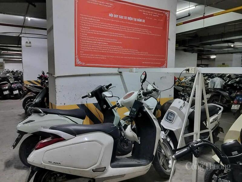 Tại hầm chung cư, Ban quản lý có quy định rõ khi sạc xe điện.