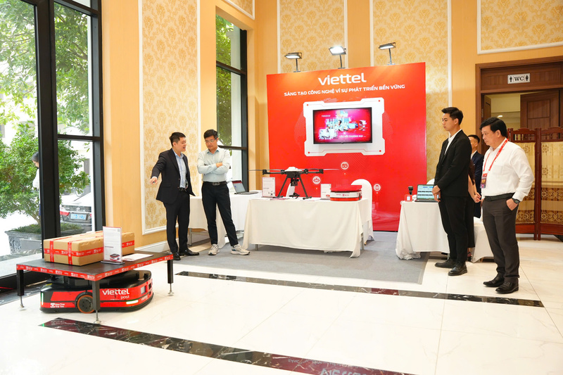 Viettel Solutions mang đến triển lãm loạt công nghệ tự động hóa tiên tiến