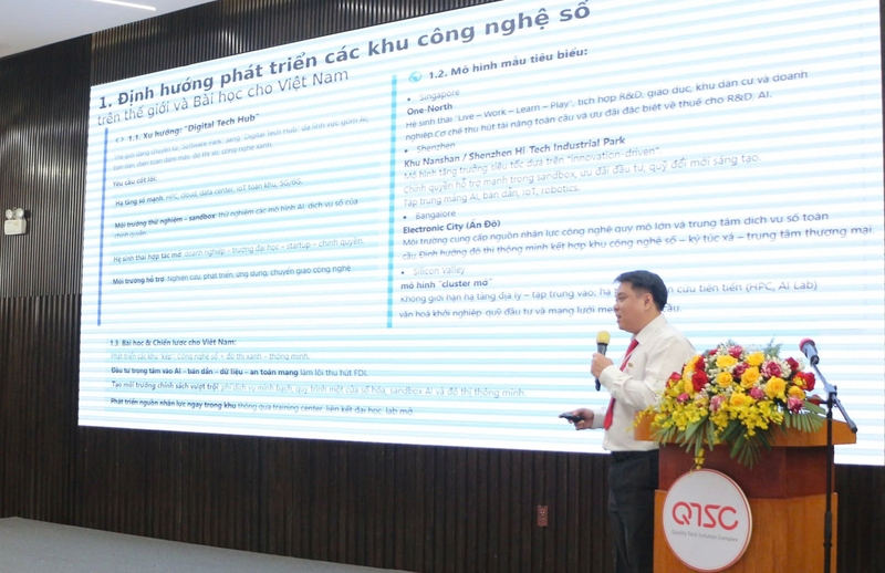 Ông Phan Phương Tùng - Giám đốc Trung tâm Hỗ trợ và Tư vấn chuyển đổi số TP. Hồ Chí Minh, Trưởng phòng kinh doanh Khu Công viên phần mềm Quang Trung (QTSC). Ảnh: Minh Khuê.