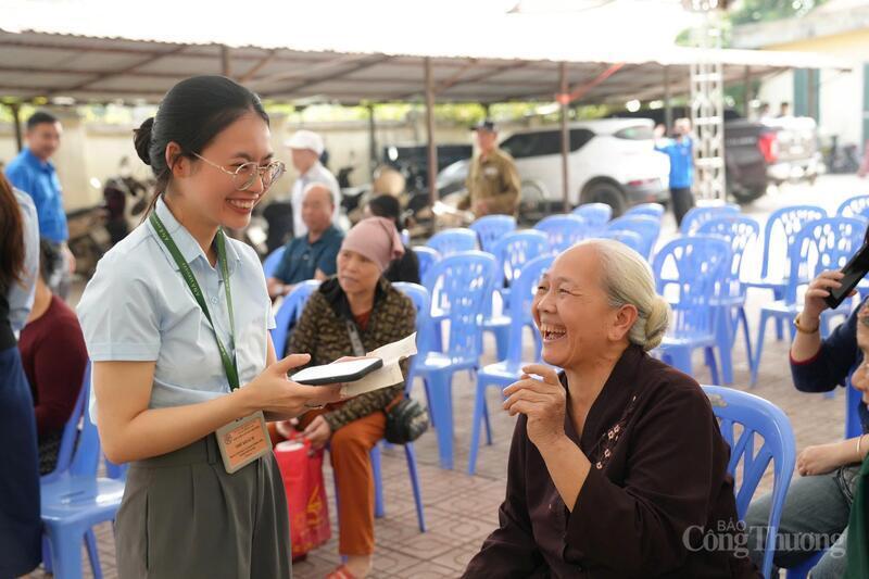 公共サービスを国民に近づけることは世論からも高く評価されています。