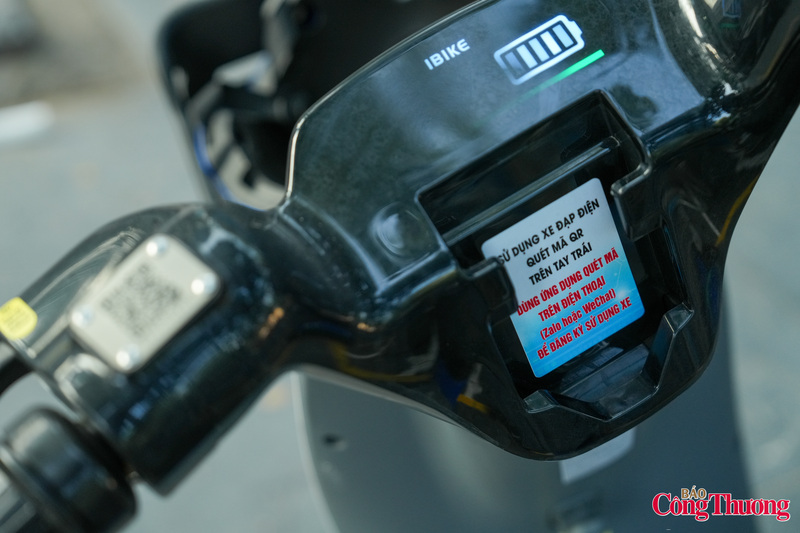 Hiện nay, người dùng chỉ cần tải ứng dụng, đăng ký tài khoản, nạp tiền và quét mã QR để mở khóa xe.