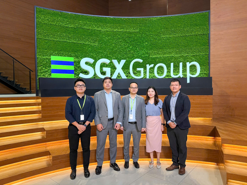 Đoàn Công tác MXV thực hiện chuyến thăm SGX Group