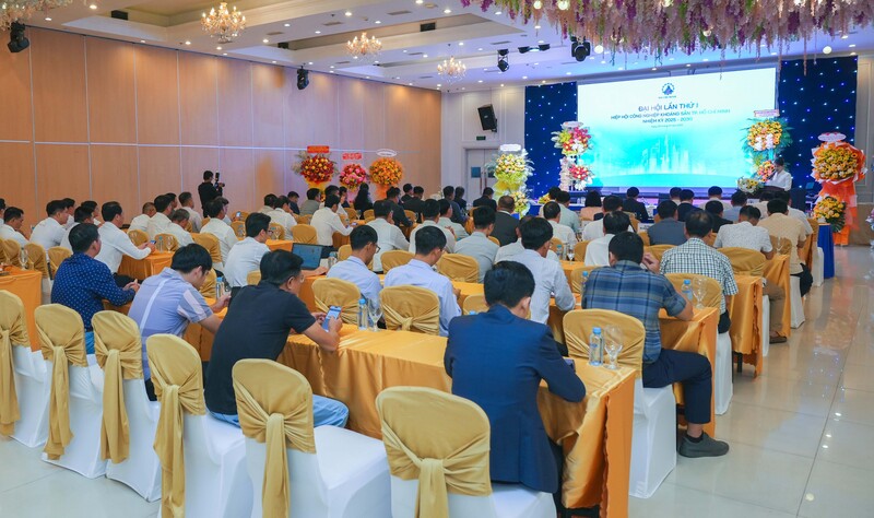 Đại biểu tham dự đại hội. Ảnh: KSB