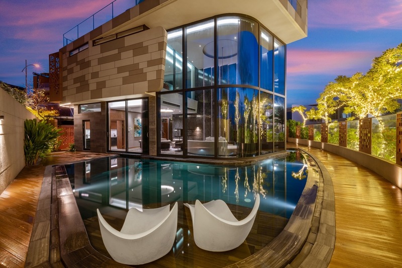 Để có mức giá ấn tượng trên, chủ đầu tư Regal Group phát triển theo một chuẩn khắt khe “hữu hạn – tinh tuyển – vận hành chuẩn”, từ kiểm soát số lượng, chuẩn nội thất đến lựa chọn đơn vị quản lý chuyên nghiệp.