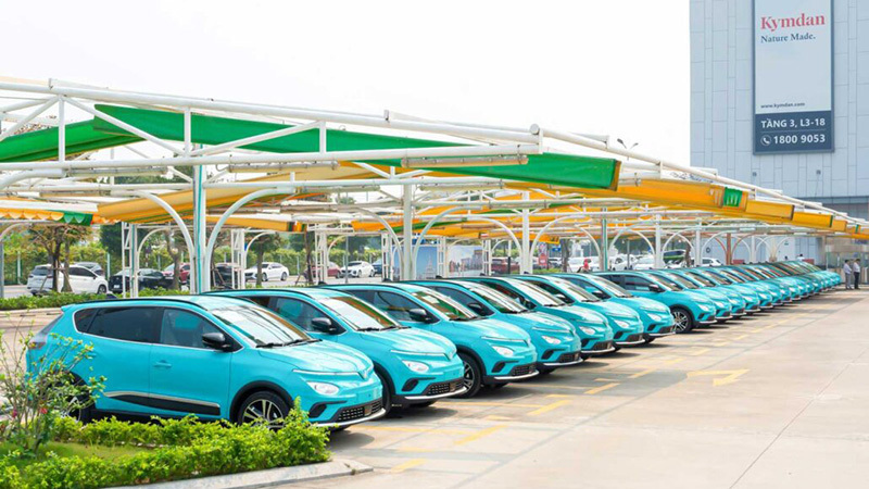 Các phường, xã tại Hà Nội được khuyến khích chủ động đề xuất các dự án khu vực công cộng, bãi đỗ xe, trạm sạc điện, tiêu chuẩn kỹ thuật trụ sở… gắn với kế hoạch đầu tư công (Ảnh minh hoạ).