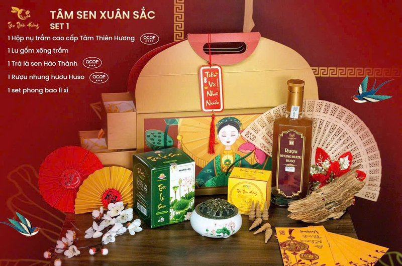 Cùng với chất lượng, trầm hương Tâm Thiên Hương đặc biệt chú trọng trong khâu thiết kế bao bì, mẫu mã sản phẩm để phù hợp với thị hiếu tiêu dùng. Ảnh: Nhân vật cung cấp