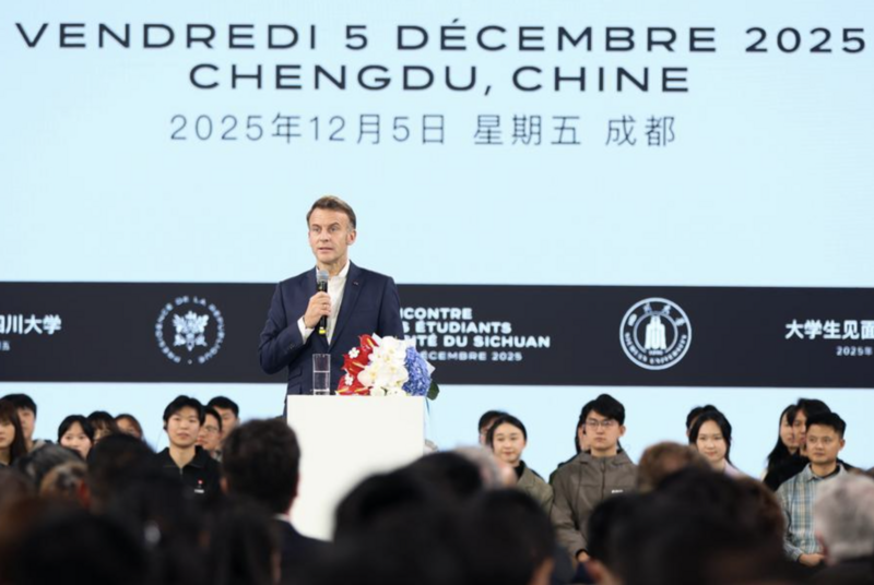 Tổng thống Pháp Emmanuel Macron thăm Đại học Tứ Xuyên ở Thành Đô, tỉnh Tứ Xuyên, Tây Nam Trung Quốc. Ảnh: Xinhua