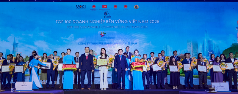 FrieslandCampina Việt Nam được vinh danh tại CSI 2025, ghi nhận những nỗ lực phát triển bền vững bền bỉ nhiều năm qua.