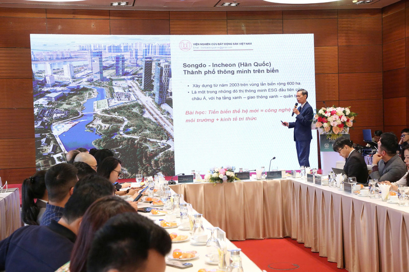 Ông Bùi Văn Doanh, Viện trưởng Viện Nghiên cứu Bất động sản Việt Nam nhận định, đại đô thị tiến biển mang tới không gian sống, phát triển du lịch bền vững