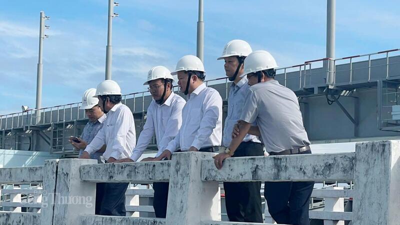 คณะผู้แทนจากกระทรวงอุตสาหกรรมและการค้าได้ประเมินการดำเนินงานจริงของโรงไฟฟ้าพลังน้ำไตรอัน