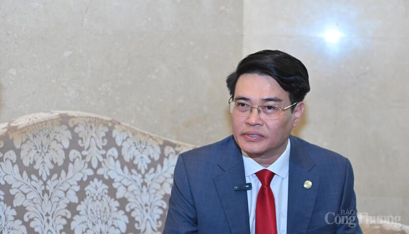 Ông Nguyễn Đức Thọ, Phó Giám đốc Công ty Điện lực Lai Châu. Ảnh: Nam Nguyễn