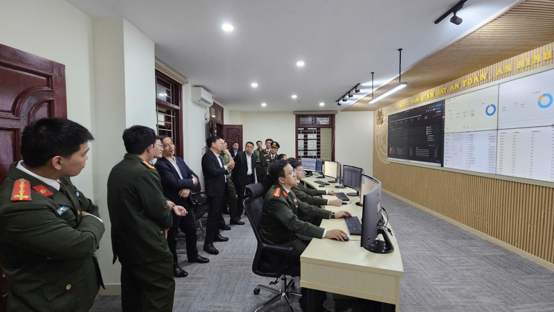 Chương trình tập huấn và diễn tập thực chiến năm 2025 là hoạt động lớn, có chiều sâu, kết hợp đồng bộ giữa diễn tập thực chiến – mô phỏng CTF – tập huấn pháp lý và nhận thức, tạo thành chuỗi hoạt động toàn diện từ con người, kỹ thuật đến quy trình. Ảnh: ĐVCC