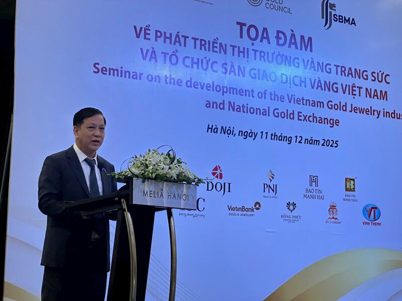 Ông Đào Xuân Tuấn, Cục trưởng Cục Quản lý ngoại hối (Ngân hàng Nhà nước) phát biểu tại tọa đàm. Ảnh: Ánh Tuyết