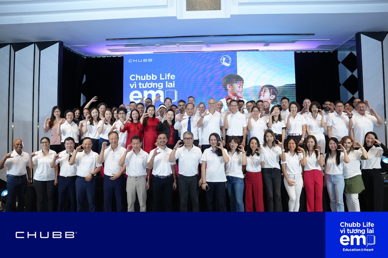 Hơn 60 lãnh đạo cấp cao Chubb Life Toàn cầu đã có mặt tại TP. Đà Nẵng để cùng Chubb Life Việt Nam tham dự hoạt động cộng đồng “Chubb Life - Vì Tương Lai Em”.