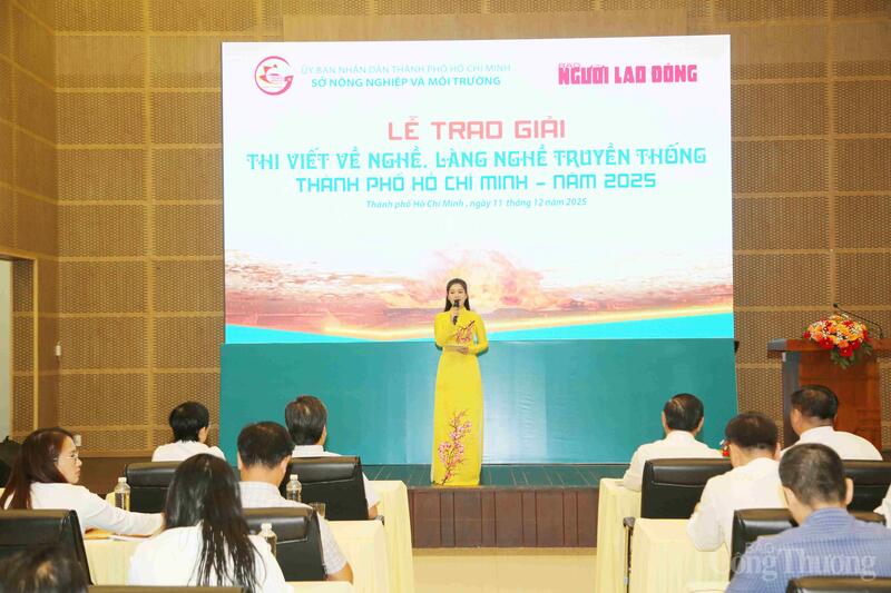 Quang cảnh lễ trao giải.