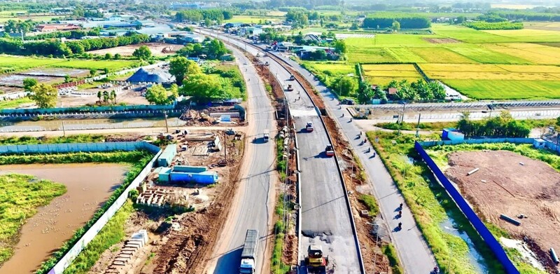 Tuyến đường Tôn Đức Thắng (25B) đang đẩy nhanh thi công, dự kiến thông xe kỹ thuật vào giữa tháng 12/2025